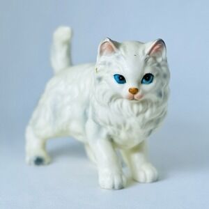 Lefton Vintage Porcelain Cat H6364 Japan- White Persian Kitty Blue Eyes Figurine